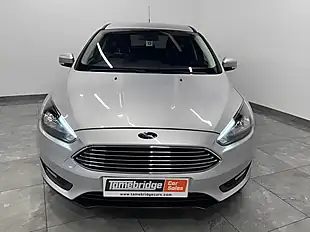 Used 2016 Ford Focus Zetec Silver - Interior and Exterior details 3