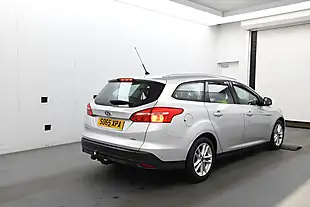 Used 2016 Ford Focus Zetec Silver - Interior and Exterior details 4