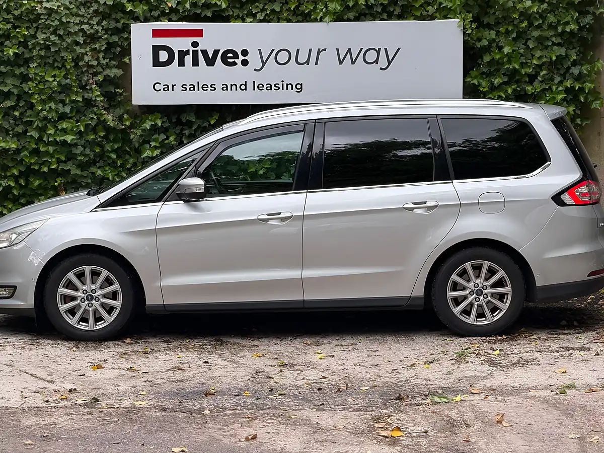 Used 2016 Ford Galaxy Titanium X Silver - Interior and Exterior details 4