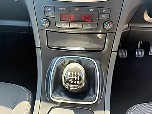 Used 2016 Ford Galaxy Zetec Silver - Interior and Exterior details 14