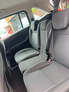 Used 2016 Ford Grand C Max Titanium Ocean Blue Metallic - Interior and Exterior details 12