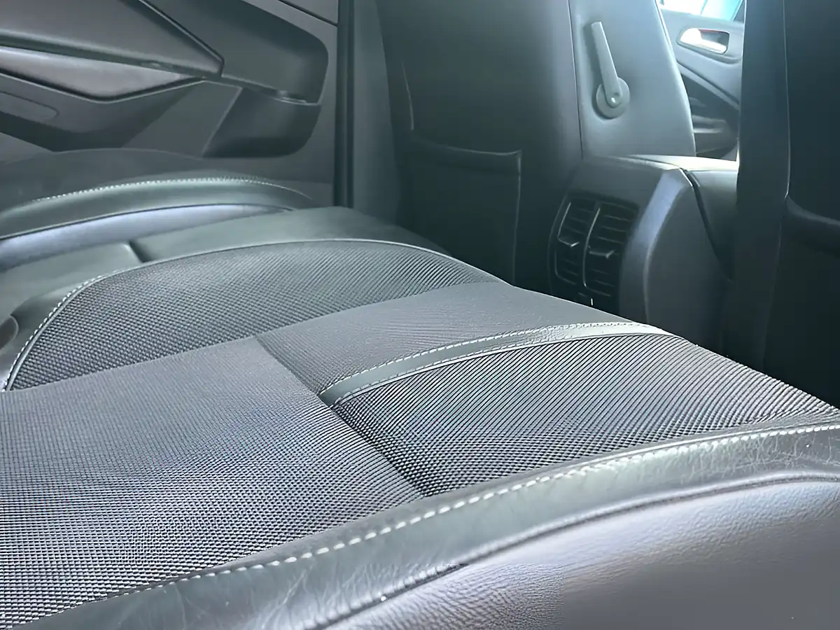 Used 2016 Ford Grand C-Max Titanium X Black - Interior and Exterior details 11