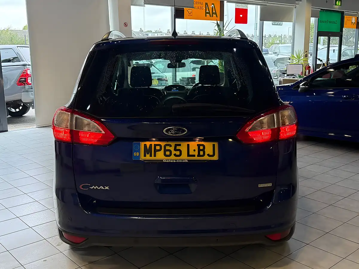 Used 2016 Ford Grand C-Max Zetec Blue - Interior and Exterior details 9