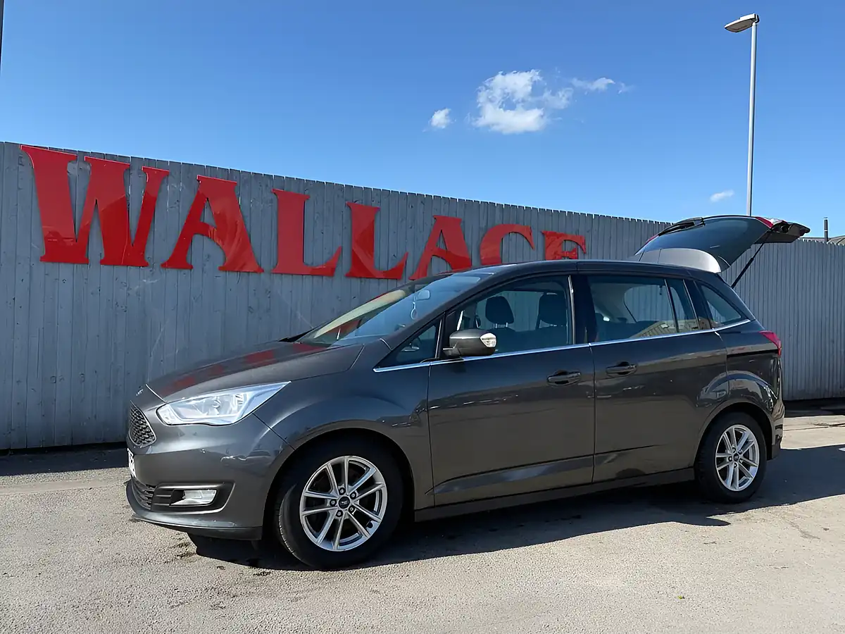 Used 2016 Ford Grand C-Max Zetec Grey - Interior and Exterior details 10