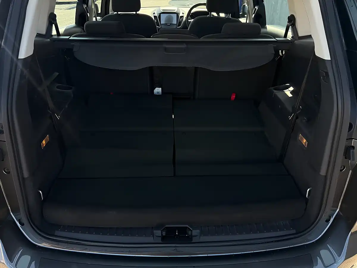 Used 2016 Ford Grand C-Max Zetec Grey - Interior and Exterior details 17