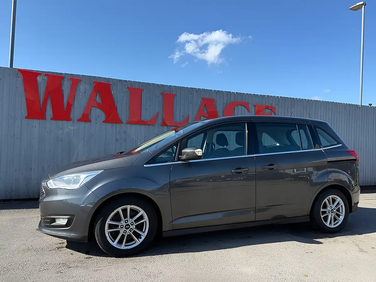 Used 2016 Ford Grand C-Max Zetec Grey - Interior and Exterior details 5
