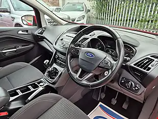 Used 2016 Ford Grand C-Max Zetec Red - Interior and Exterior details 8
