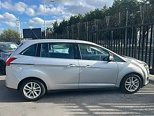 Used 2016 Ford Grand C-Max Zetec Silver - Interior and Exterior details 7
