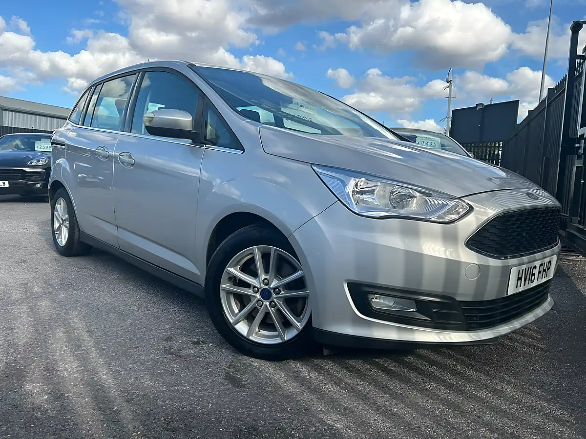 Used 2016 Ford Grand C-Max Zetec Silver - Interior and Exterior details 8