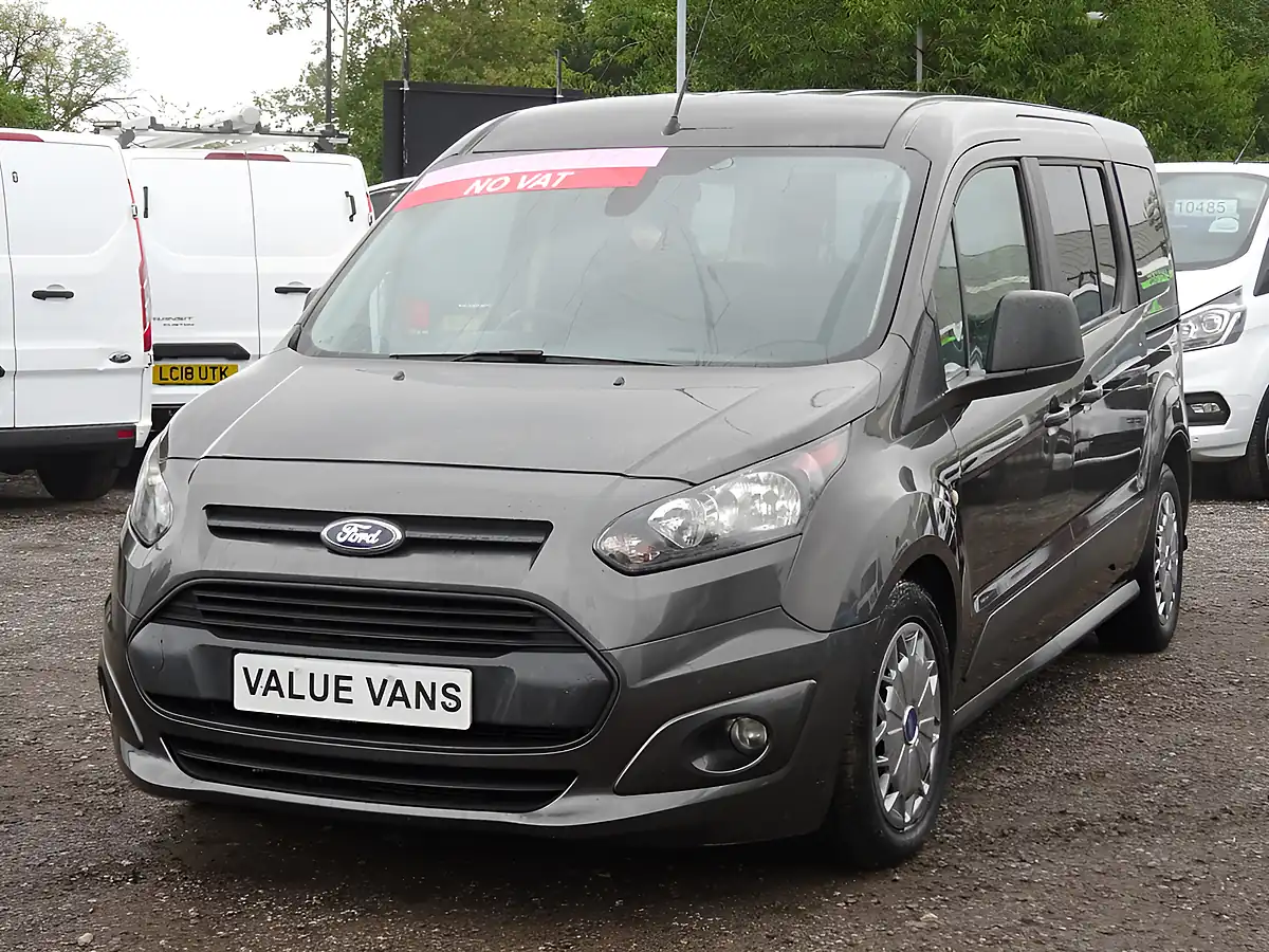 Used 2016 Ford Grand Tourneo Connect Titanium Grey - Interior and Exterior details 7