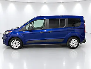 Used 2016 Ford Grand Tourneo Connect Zetec Blue - Interior and Exterior details 5