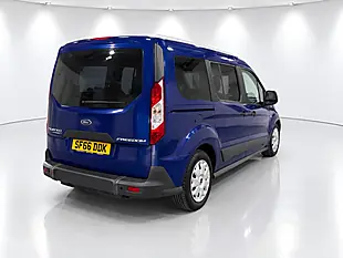 Used 2016 Ford Grand Tourneo Connect Zetec Blue - Interior and Exterior details 8