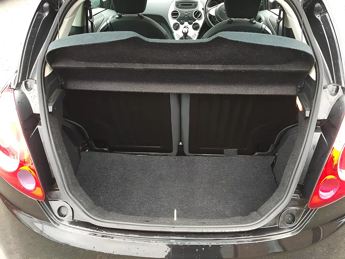 Used 2016 Ford Ka Zetec Black - Interior and Exterior details 15