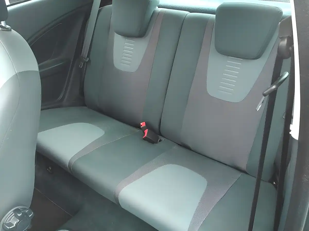 Used 2016 Ford Ka Zetec Black - Interior and Exterior details 19