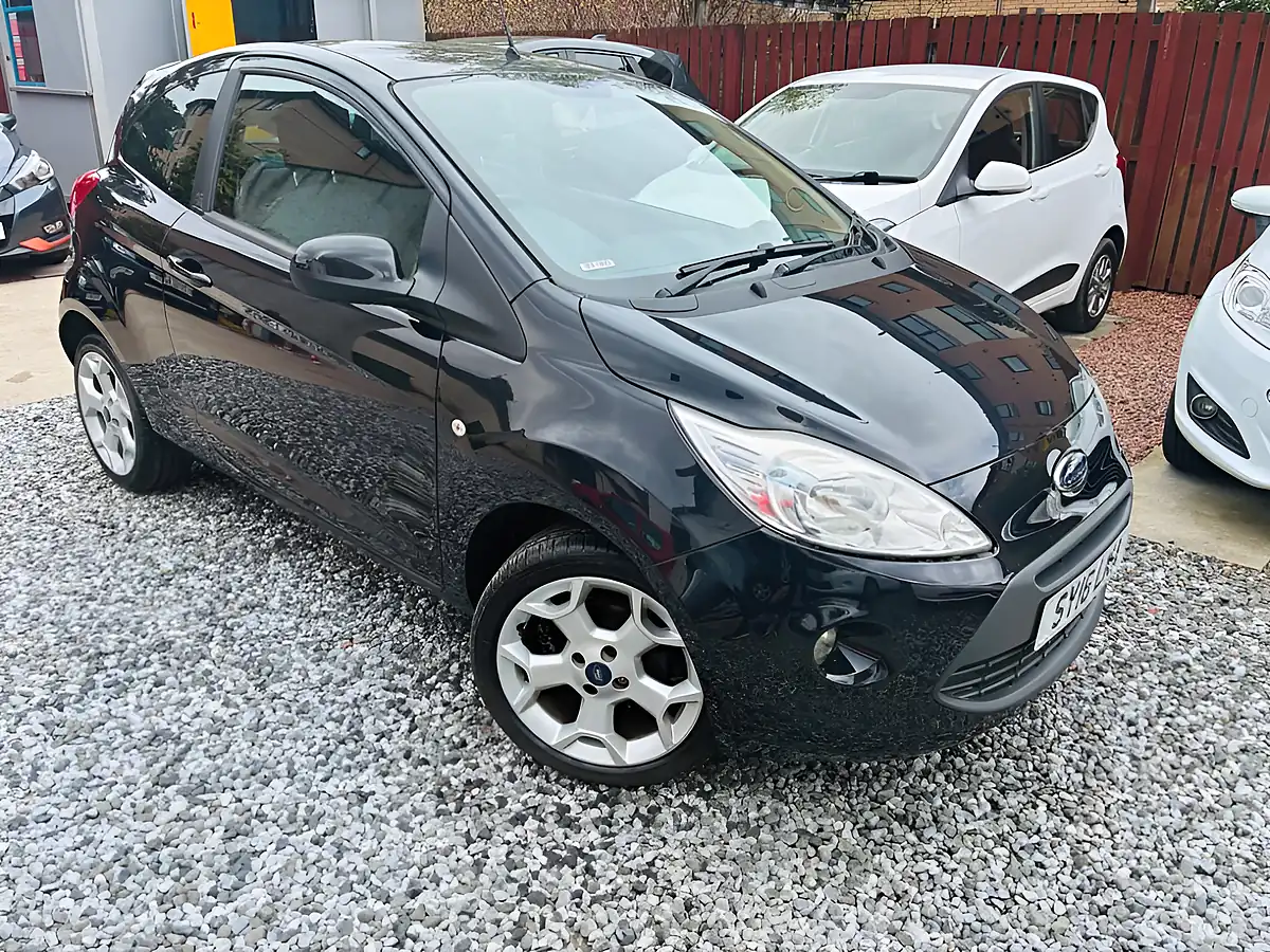 Used 2016 Ford Ka Zetec Black - Front View
