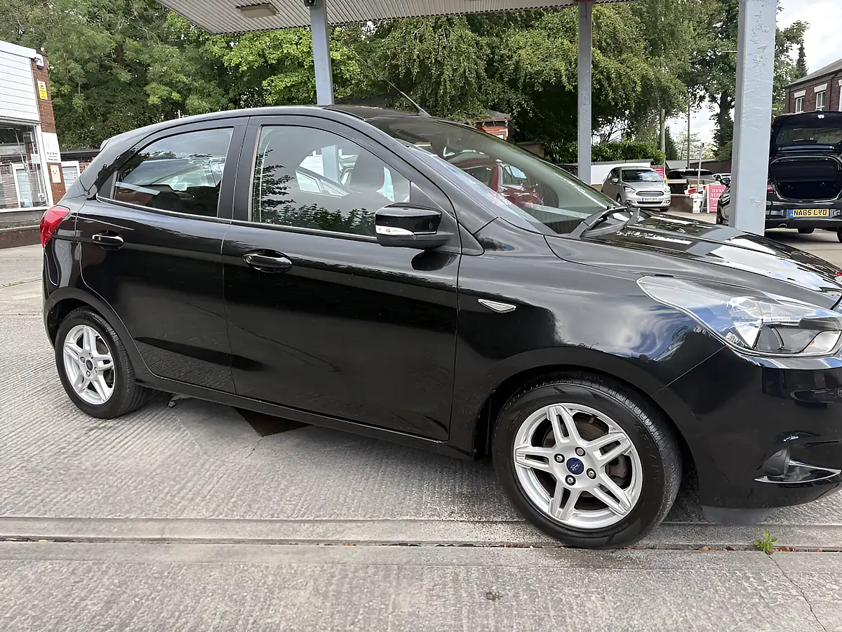 Used 2016 Ford Ka+ Zetec Black - Interior and Exterior details 2