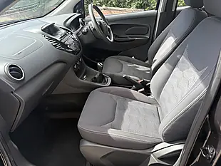 Used 2016 Ford Ka+ Zetec Black - Interior and Exterior details 4