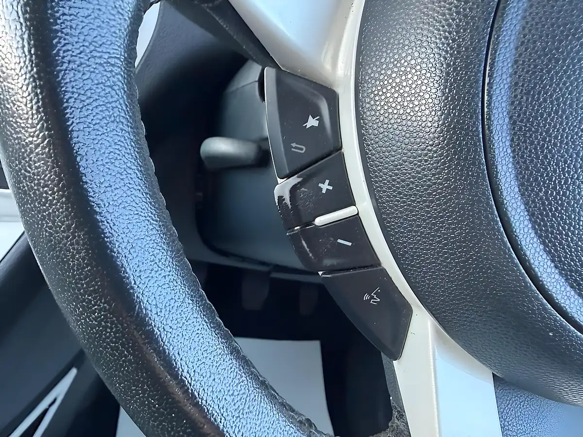 Used 2016 Ford Ka Zetec Black - Interior and Exterior details 16
