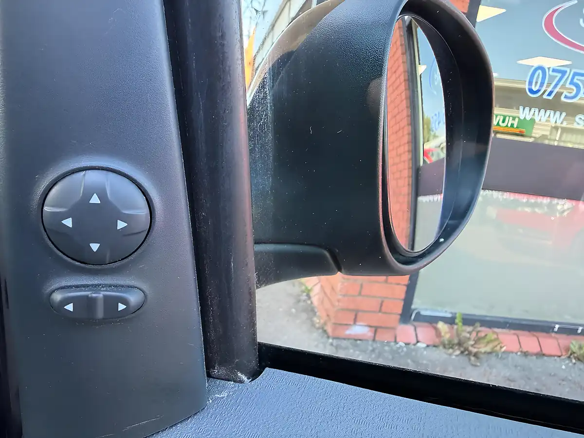 Used 2016 Ford Ka Zetec Black - Interior and Exterior details 18