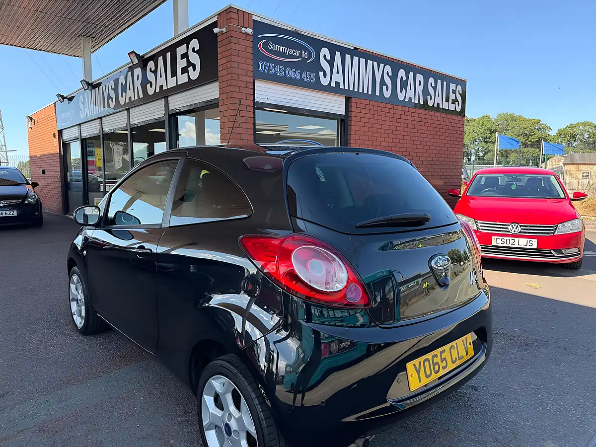 Used 2016 Ford Ka Zetec Black - Interior and Exterior details 5