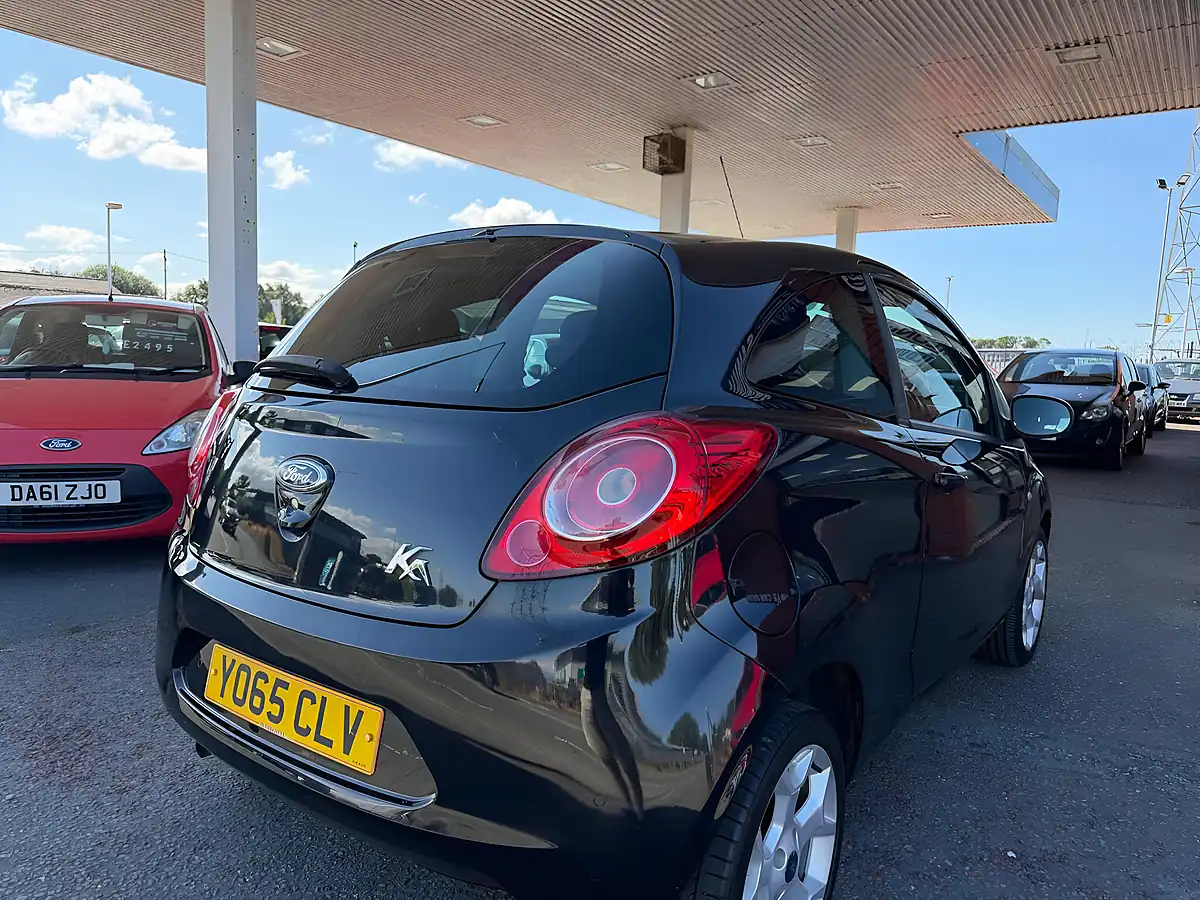 Used 2016 Ford Ka Zetec Black - Interior and Exterior details 6