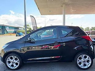 Used 2016 Ford Ka Zetec Black - Interior and Exterior details 8