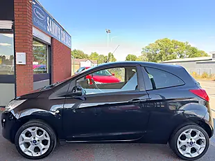 Used 2016 Ford Ka Zetec Black - Interior and Exterior details 9
