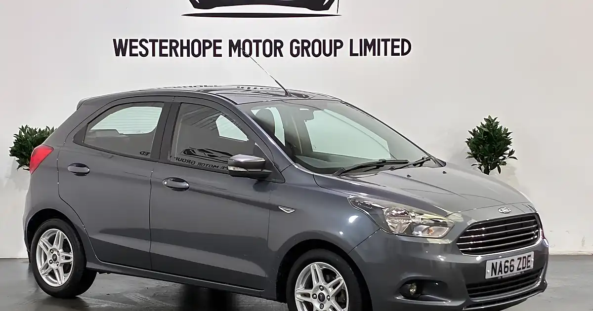 Used 2016 Ford Ka+ Zetec Grey - Front View