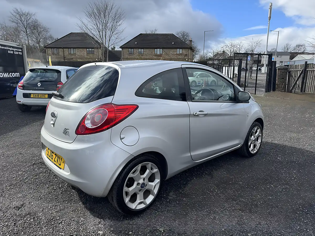 Used 2016 Ford Ka Zetec Silver - Interior and Exterior details 5