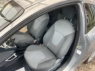 Used 2016 Ford Ka Zetec Silver - Interior and Exterior details 11