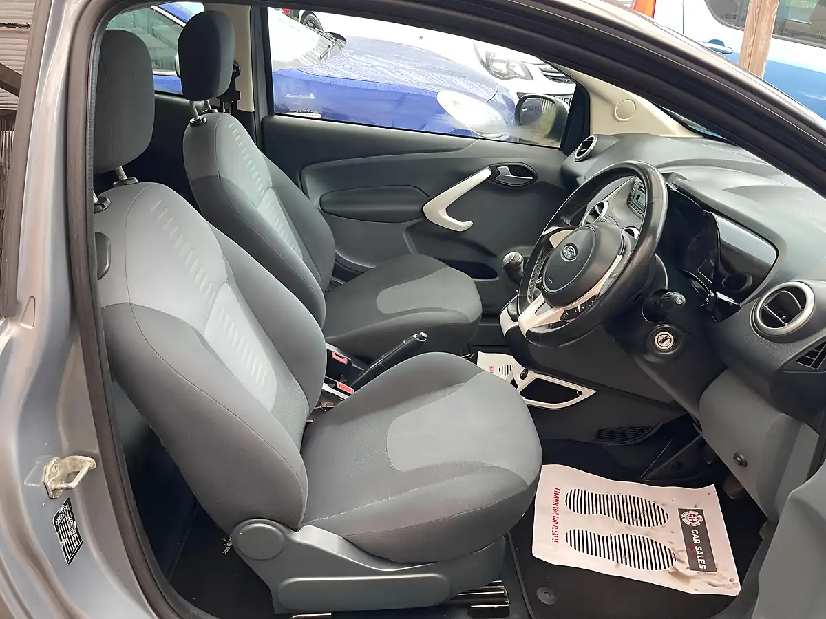 Used 2016 Ford Ka Zetec Silver - Interior and Exterior details 16