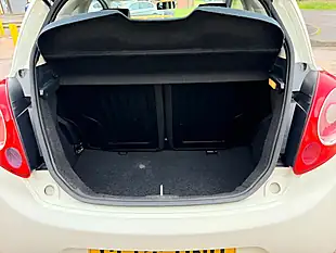 Used 2016 Ford Ka Zetec White Edition White - Interior and Exterior details 16
