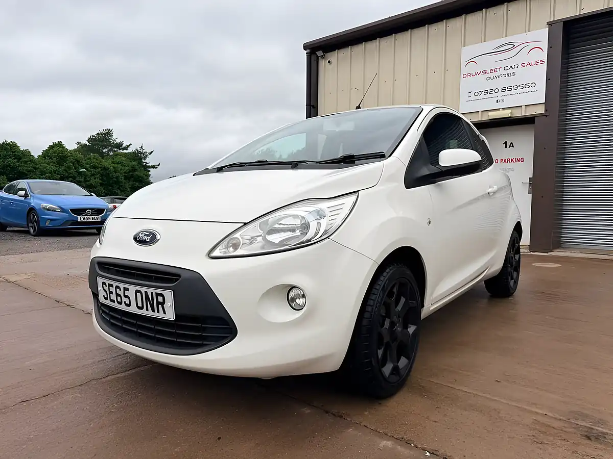 Used 2016 Ford Ka Zetec White Edition White - Interior and Exterior details 4