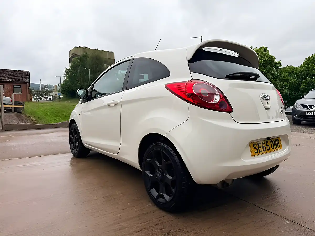 Used 2016 Ford Ka Zetec White Edition White - Interior and Exterior details 6