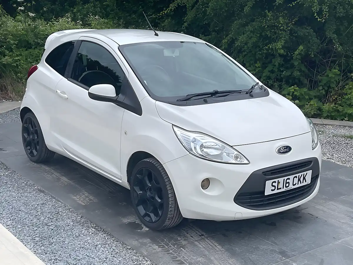 Used 2016 Ford Ka Zetec White Edition White - Interior and Exterior details 11