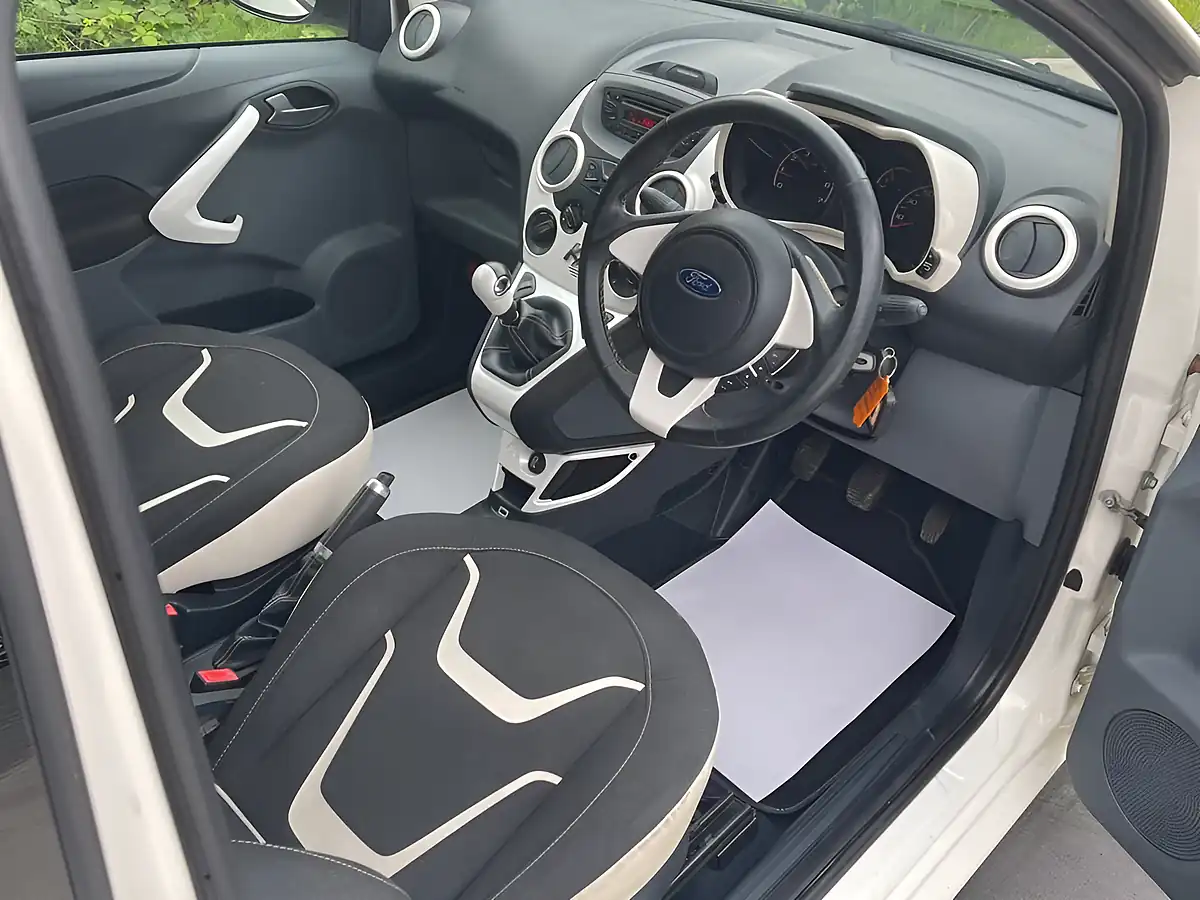 Used 2016 Ford Ka Zetec White Edition White - Interior and Exterior details 6