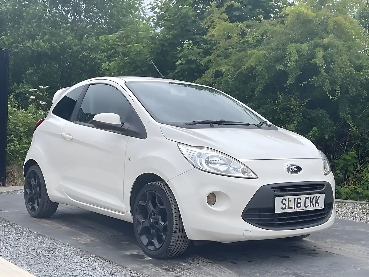 Used 2016 Ford Ka Zetec White Edition White - Interior and Exterior details 9