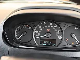 Used 2016 Ford Ka+ Zetec White - Interior and Exterior details 18