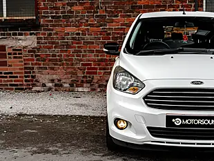 Used 2016 Ford Ka+ Zetec White - Interior and Exterior details 5