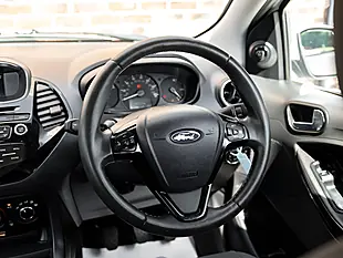 Used 2016 Ford Ka+ Zetec White - Interior and Exterior details 6