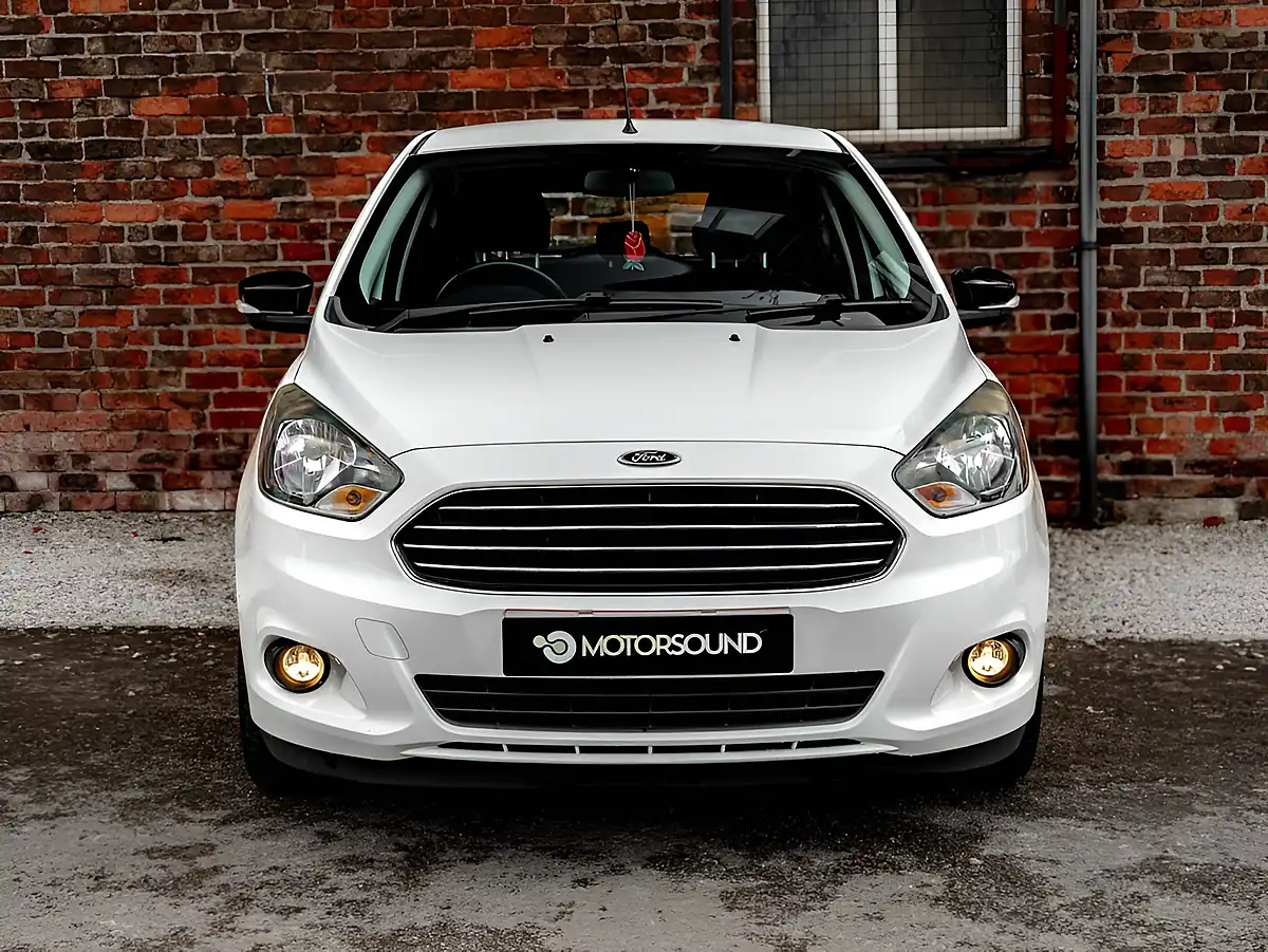 Used 2016 Ford Ka+ Zetec White - Interior and Exterior details 7