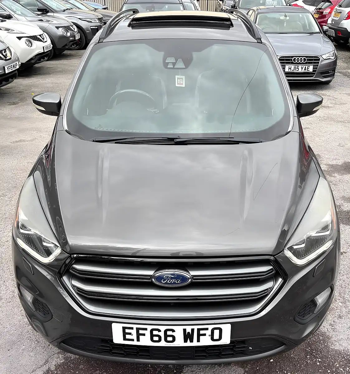 Used 2016 Ford Kuga ST-Line Grey - Interior and Exterior details 5