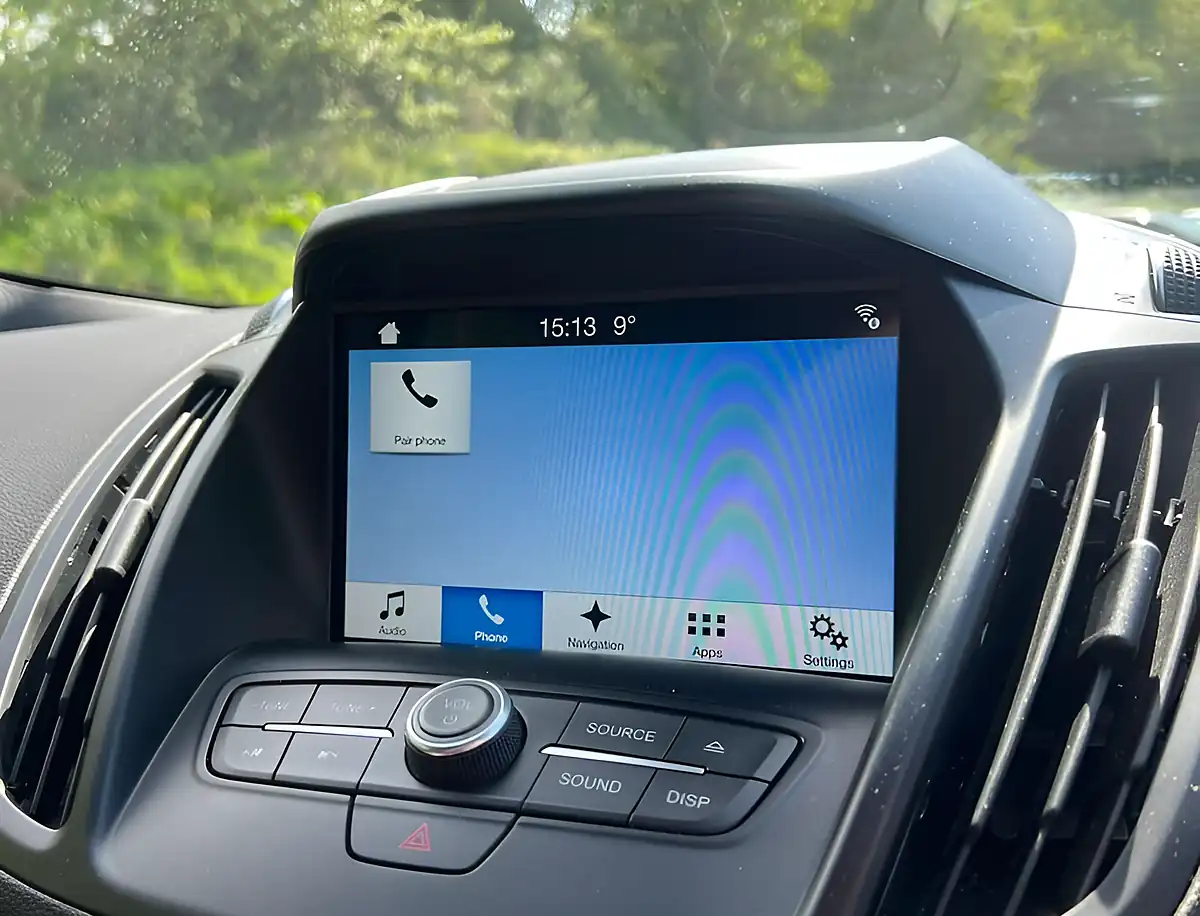 Used 2016 Ford Kuga ST-Line Moondust Silver - Interior and Exterior details 11