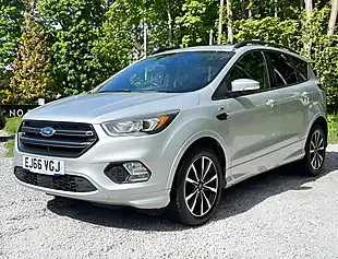 Used 2016 Ford Kuga ST-Line Moondust Silver - Interior and Exterior details 7
