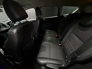 Used 2016 Ford Kuga Titanium Blazer Blue - Interior and Exterior details 12