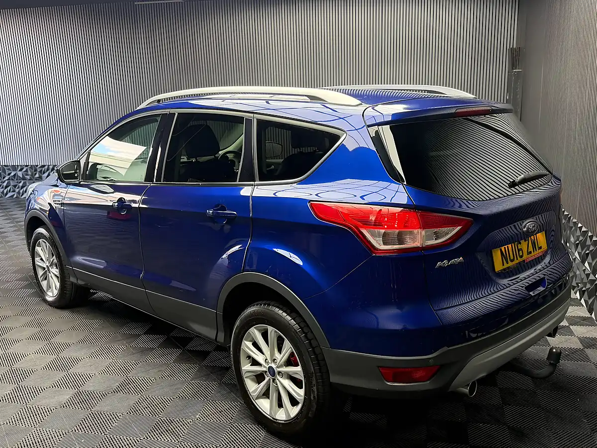 Used 2016 Ford Kuga Titanium Blazer Blue - Interior and Exterior details 4