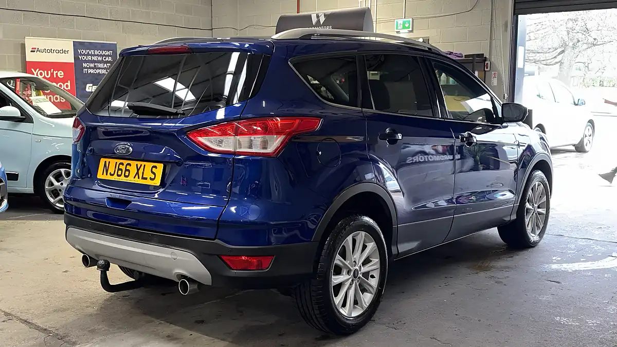 Used 2016 Ford Kuga Titanium Blue - Interior and Exterior details 5