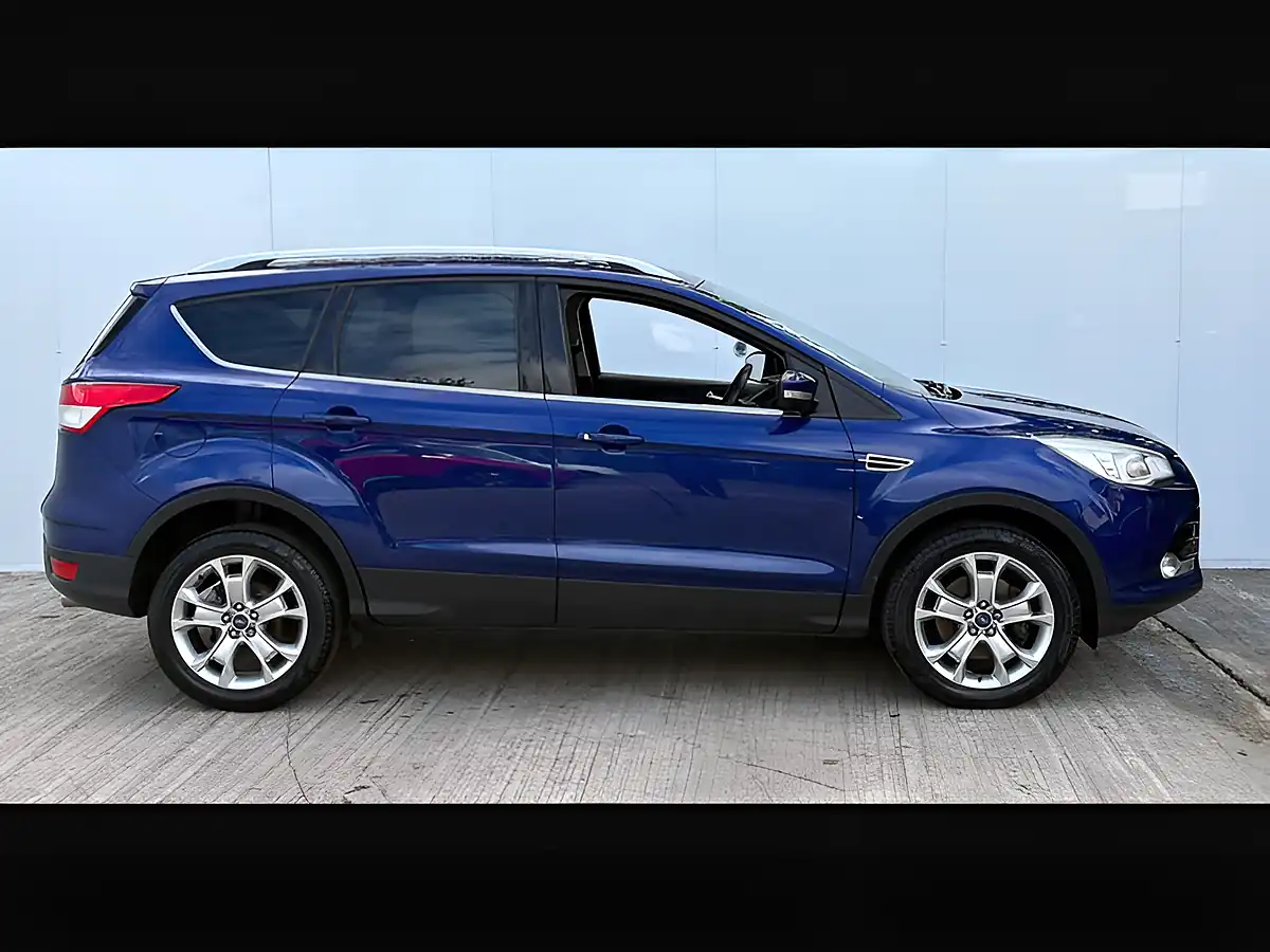 Used 2016 Ford Kuga Titanium Deep Impact Blue - Interior and Exterior details 8