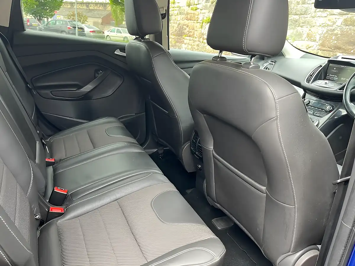 Used 2016 Ford Kuga Titanium Deep Impact Blue - Interior and Exterior details 12