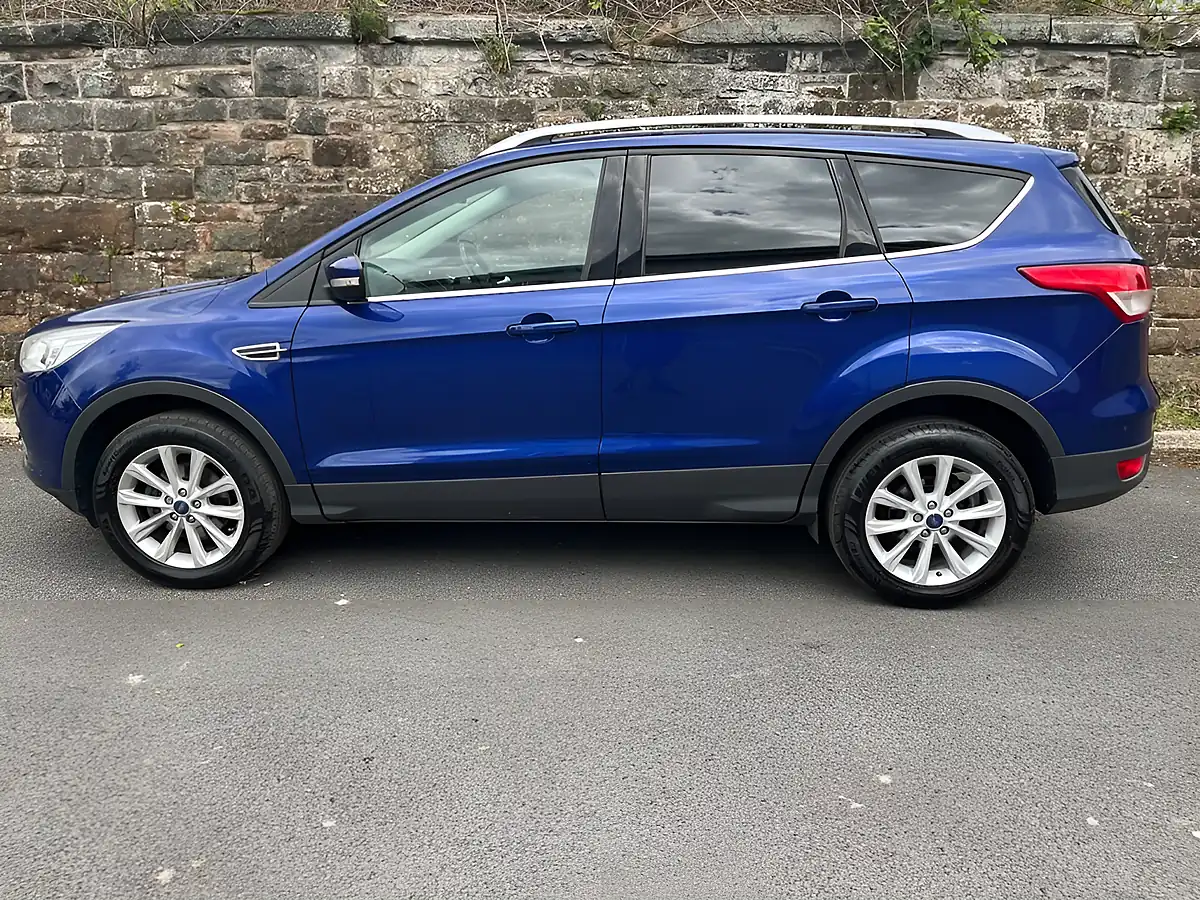 Used 2016 Ford Kuga Titanium Deep Impact Blue - Interior and Exterior details 4